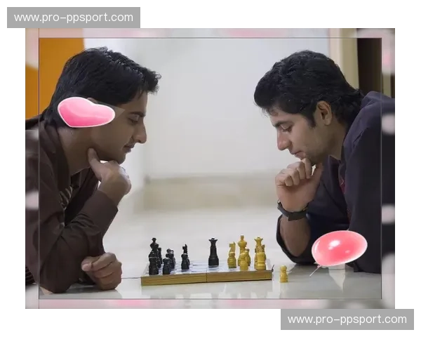 星辰大海与金戈铁马：围棋与象棋，哪一种博弈藏着你的人生意志？